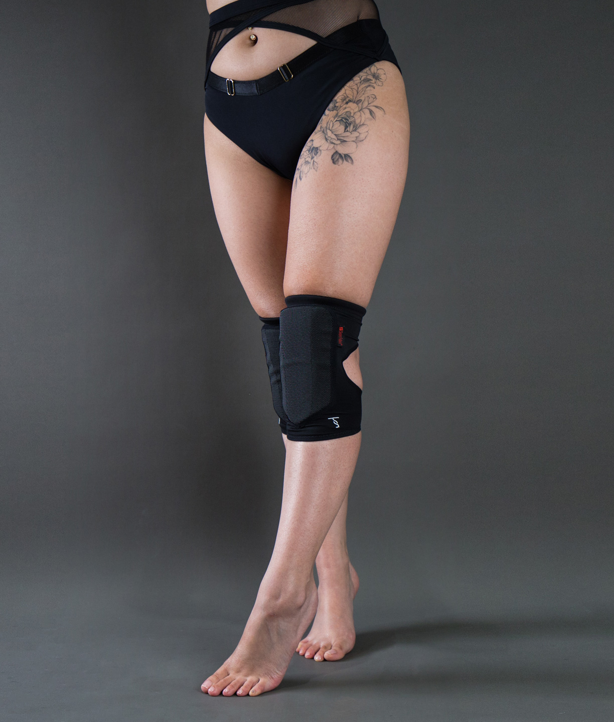Tatiana Active – Ultimate Black Technical Pole Dance Knee Pad-4292